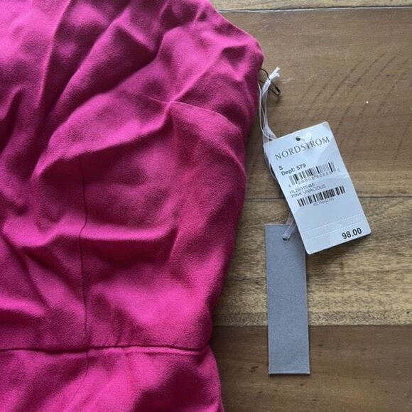 NWT Chelsea28 100% Viscose Twist Back Pink Sleeveless Dress - size small - Picture 2 of 9